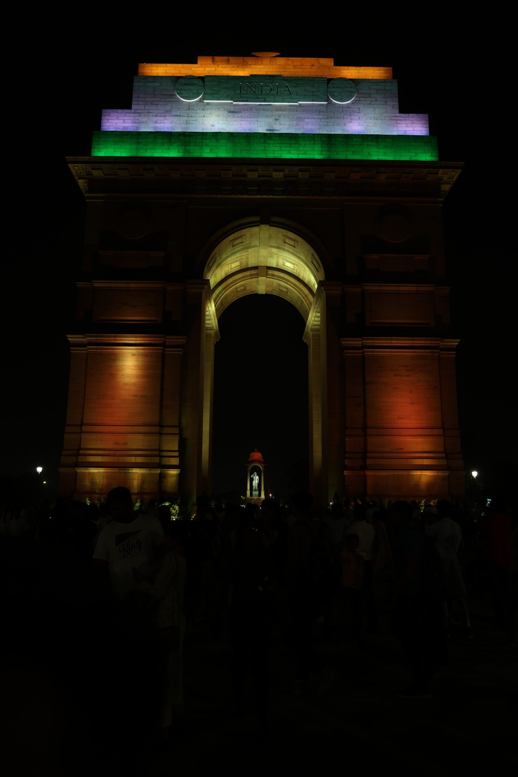 Capture Love in Natural Beauty